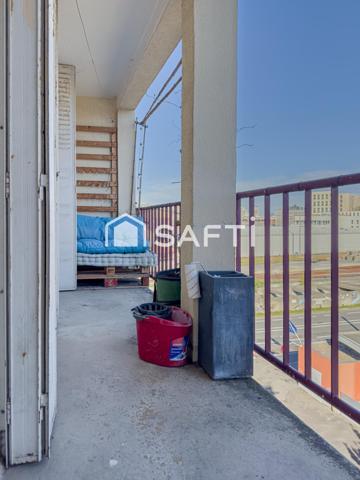 Appartement de type 4, dernier étage,