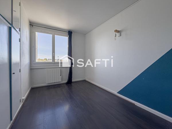 Appartement de type 4, dernier étage,