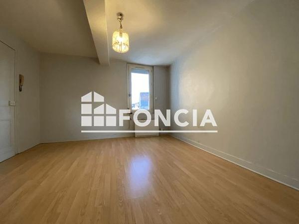 Location Appartement 2 pièces 38.11 m² - 12 RUE DE L'ALMA Perigueux 24000