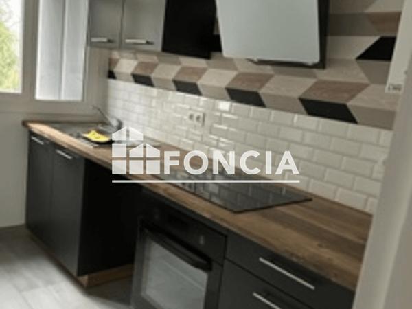 Location Appartement 4 pièces 79.73 m² - HENT KOZ MONTROULEZ Lannion 22300
