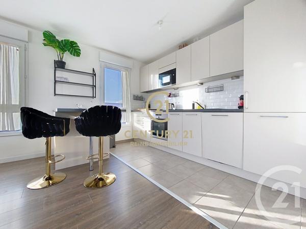 Appartement F4 à vendre  4 pièces - 81,90 m2 RENNES - 35