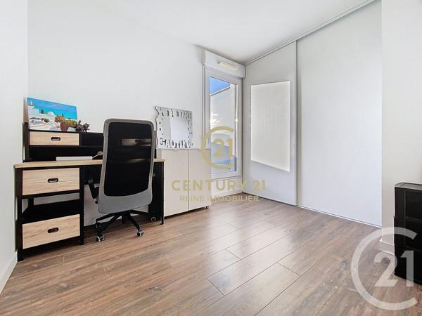 Appartement F4 à vendre  4 pièces - 81,90 m2 RENNES - 35