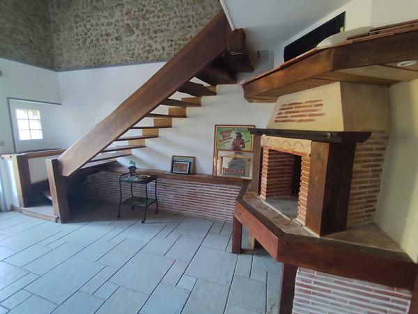 Maison avec terrain proche l'Isle-Jourdain