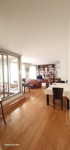 Appartement à PARIS 17E ARRONDISSEMENT, 75017 - 2 pièces 62m²
