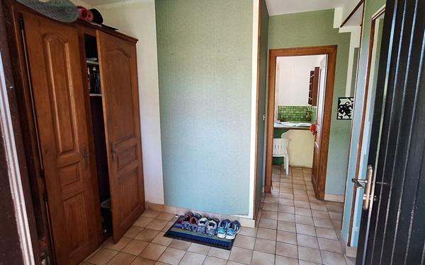 Maison à vendre    6 pièces •  Néris-les-Bains