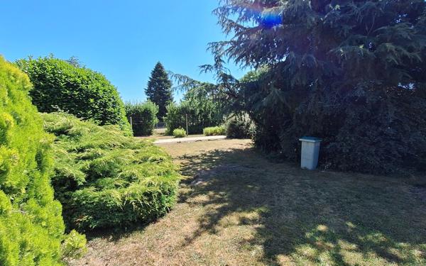 Maison à vendre    6 pièces •  Néris-les-Bains