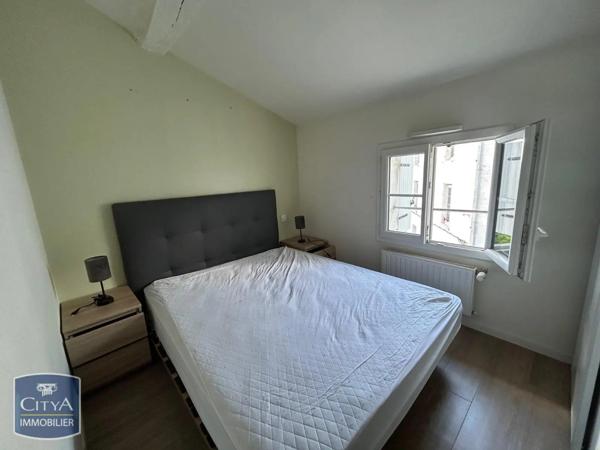 Appartement à louer 2 pièces 28.75m² Niort (79000)
