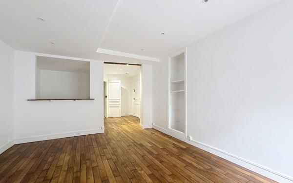 Appartement à vendre    2 pièces • 44,52 m2 Paris 5