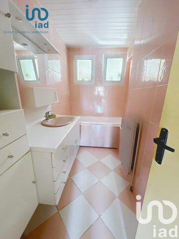 Maison de village 5 pièces de 146 m² à Saint-Martin-sur-le-Pré (51520)