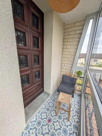 Vente                                                      Maison
                        
                                         99 m2                     à Civaux