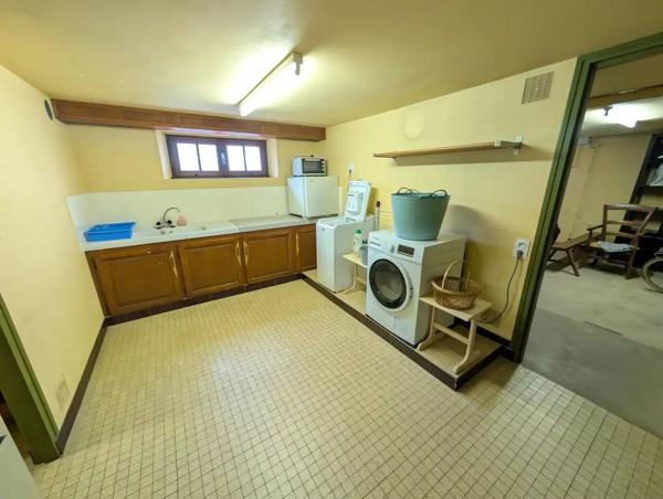 Vente                                                      Maison
                        
                                         99 m2                     à Civaux