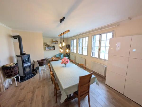 Vente                                                      Maison
                        
                                         99 m2                     à Civaux