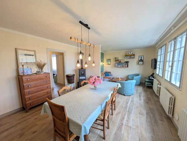 Vente                                                      Maison
                        
                                         99 m2                     à Civaux