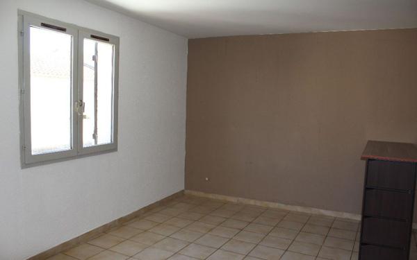 Appartement à louer    1 pièce •  Béziers
