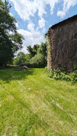 A rénover - Grange 100m2 et Maison 65m2 à Dompierre Les Eglises - terrains
