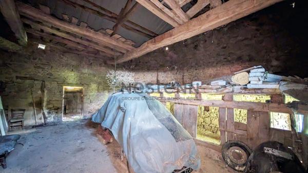 A rénover - Grange 100m2 et Maison 65m2 à Dompierre Les Eglises - terrains