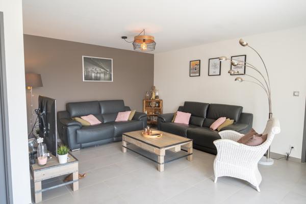 Maison
         5 pièces
        - 126 m² Exclusivité