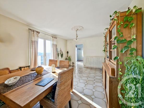 Appartement T4 à vendre  4 pièces - 69,10 m2 MARSEILLE - 13012