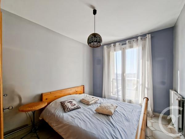 Appartement T4 à vendre  4 pièces - 69,10 m2 MARSEILLE - 13012