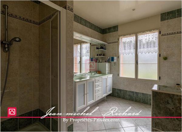 Maison Billy 6 pièces 230 m2