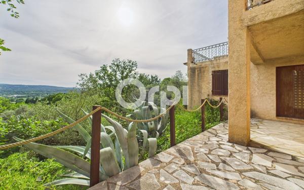 Maison à vendre    7 pièces • 183,31 m2 Montauroux