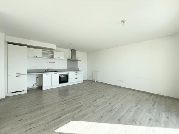 Charmant T3 avec balcon-terrasse et parking - La Rochelle,  
La rochelle 17000