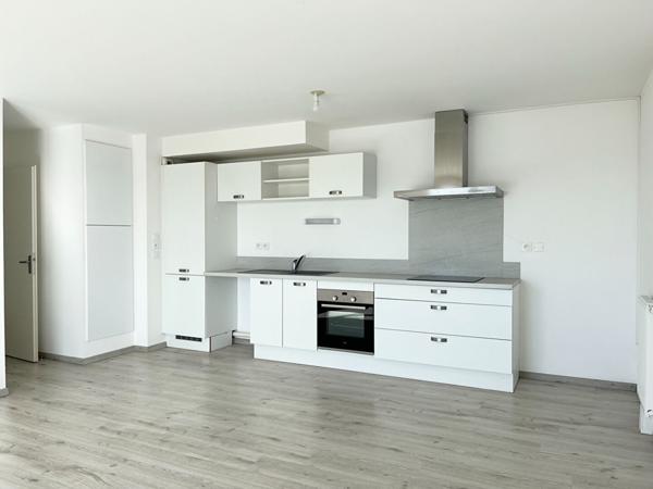 Charmant T3 avec balcon-terrasse et parking - La Rochelle,  
La rochelle 17000