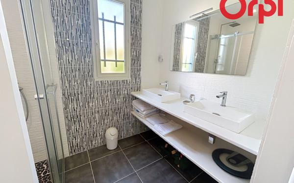 Maison à vendre    4 pièces •  Talmont-Saint-Hilaire