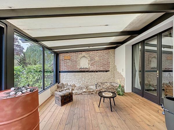 MAISON DE RESIDENCE 4 CHAMBRES GARAGE JARDIN