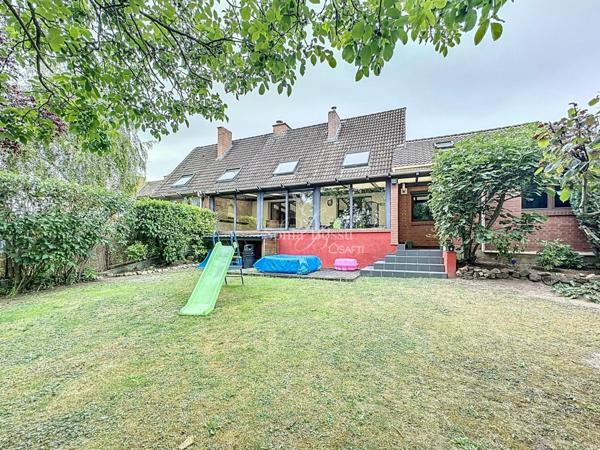 MAISON DE RESIDENCE 4 CHAMBRES GARAGE JARDIN