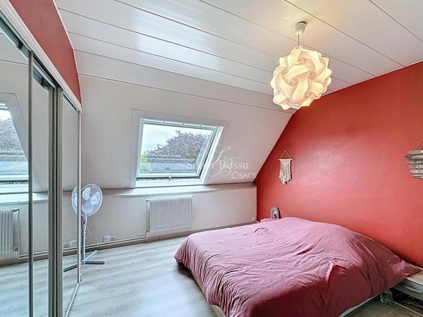 MAISON DE RESIDENCE 4 CHAMBRES GARAGE JARDIN