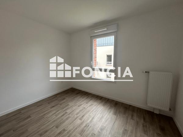 Location Appartement 2 pièces 50.76 m² - 541-543 ROUTE DE ROUEN Amiens 80000