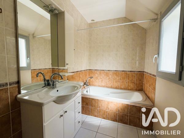 Maison à vendre 6 pièces 100 m² Rochecorbon