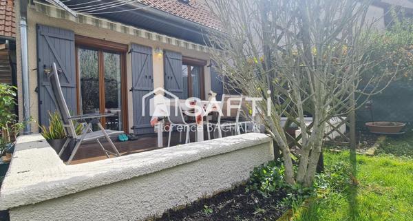 Charmante maison de 75 m² sans travaux, trois chambres, avec extérieur