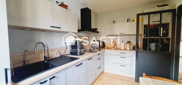 Charmante maison de 75 m² sans travaux, trois chambres, avec extérieur