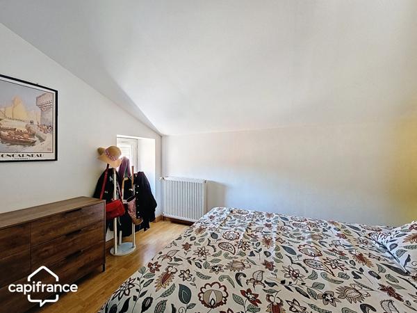 Maison en pierre avec jardin et dépendances – 3 chambres – toiture récente – Saint-Jean-de-Thouars (79100) – proche Thouars