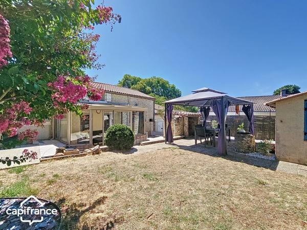 Maison en pierre avec jardin et dépendances – 3 chambres – toiture récente – Saint-Jean-de-Thouars (79100) – proche Thouars