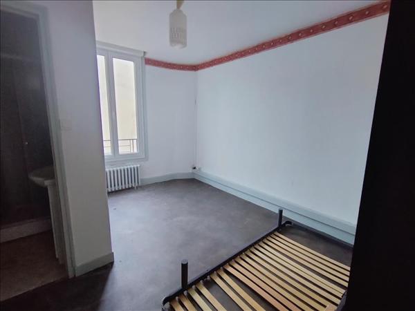 Immeuble à vendre |  Évaux-les-Bains |  631 m²