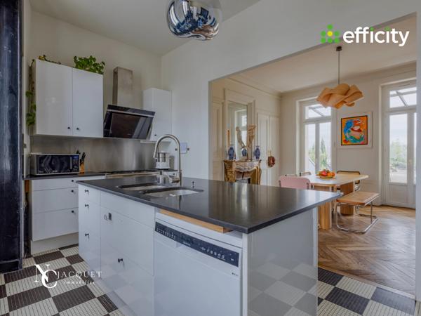 Maison 9 pièces - 207 m² Bien prestige