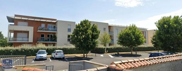Appartement à louer 2 pièces 47.6m² Poitiers (86000)