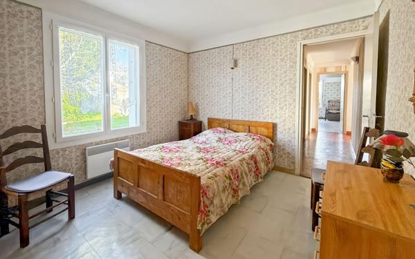 Maison à vendre    6 pièces •  Vias