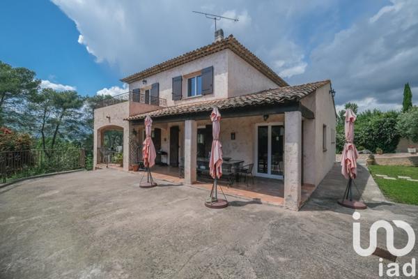 Maison 4 pièces de 150 m² à La Roquette-sur-Siagne (06550)