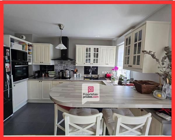 93160  NOISY LE GRAND CENTRE  Appartement 3 pièces 66.66 m²  2 Chambres  Balcon-Double box