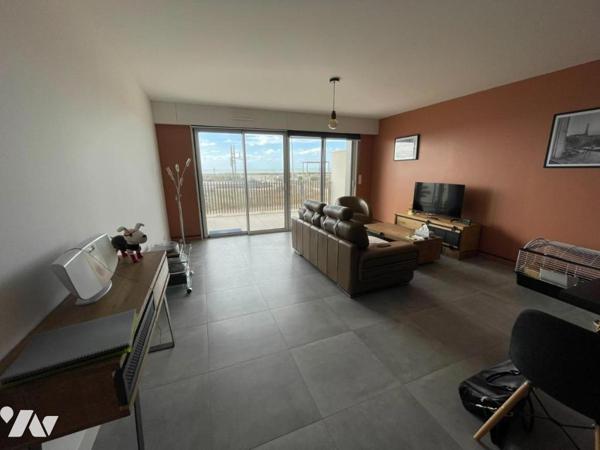 Face mer avec terrasse de 12m²