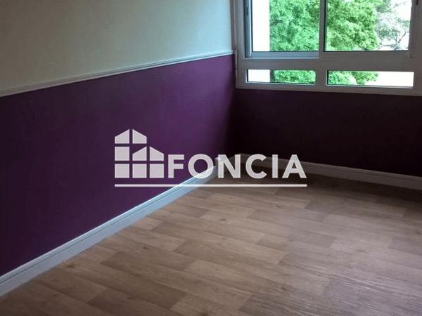 Location Appartement 4 pièces 77.68 m² - 16 RESIDENCE CLOS Verrieres Le Buisson 91370