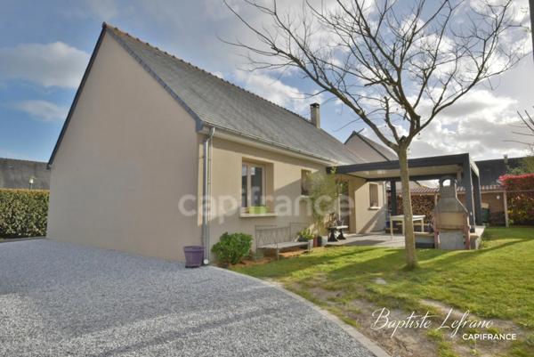 Maison familiale de plain-pied - 6 pièces - 106 m² à JARZÉ