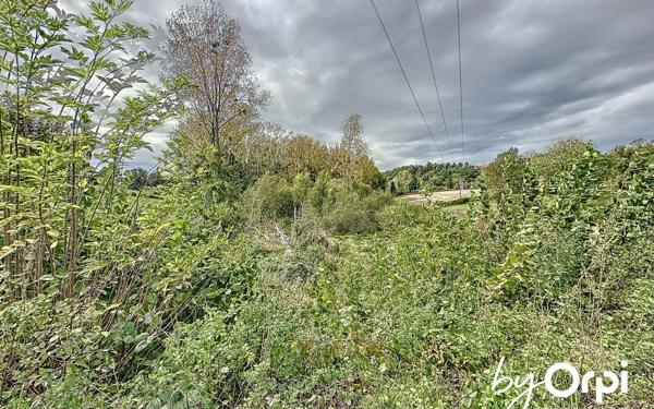 Terrain à vendre    Montaigut