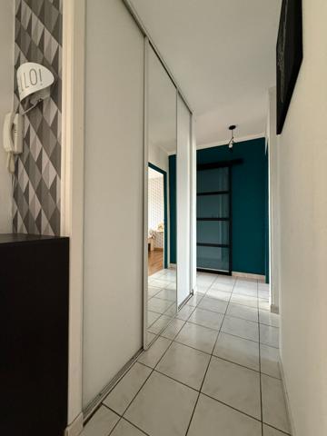 Appartement de type 3 - avec place de parking - vendu loué