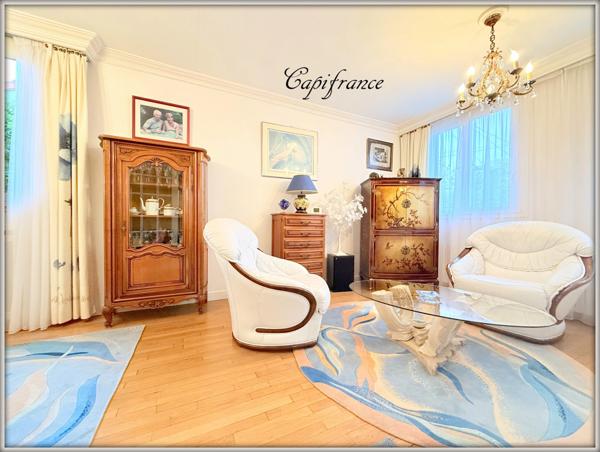 Maison non mitoyenne à vendre 5 pièces + garage 2 VL