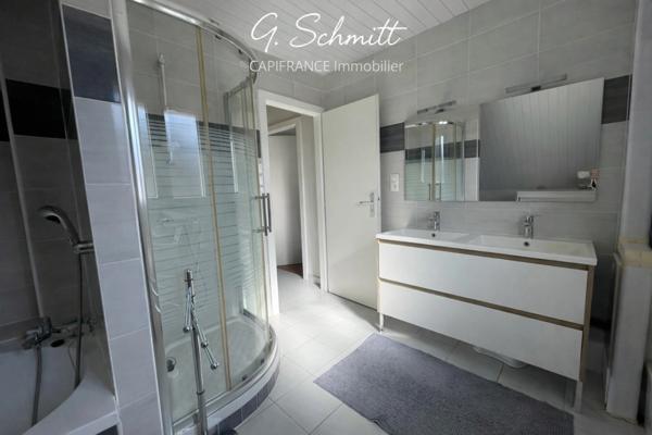 Maison 5 pièces – 120 m² – Jardin, terrasse et double garage – Quartier calme à COLMAR à vendre